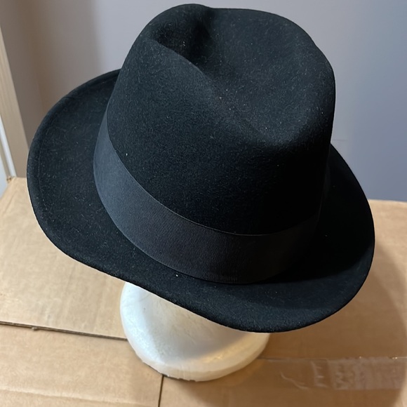 Men’s Designer Collection Futura II Hat - Picture 3 of 9